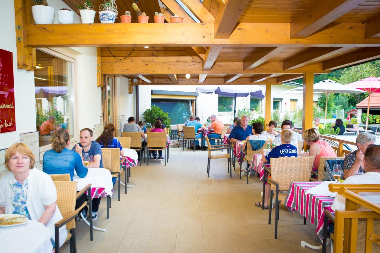 Hotel Restaurant Thadeushof Techelsberg 외부 사진